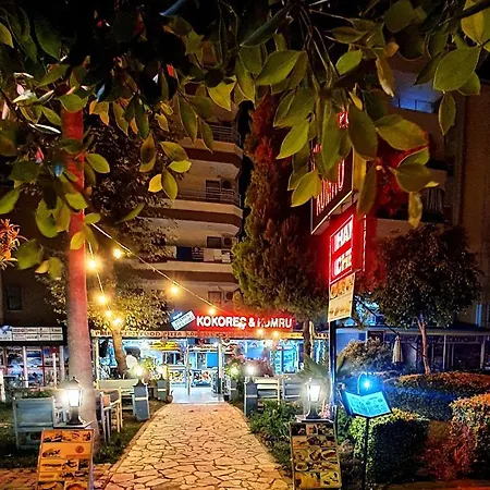 Palmen Aparthotel 3*